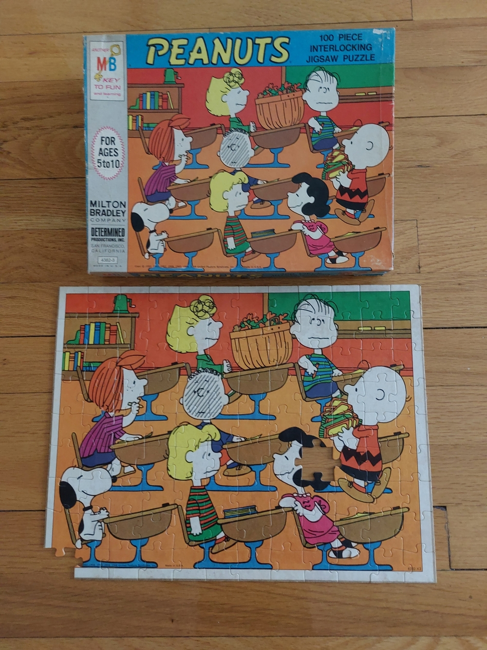 Peanuts Classroom 100-Piece Jigsaw Puzzle by Milton Bradley